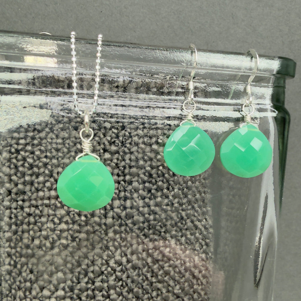 Chrysoprase Necklace and Earrings Set