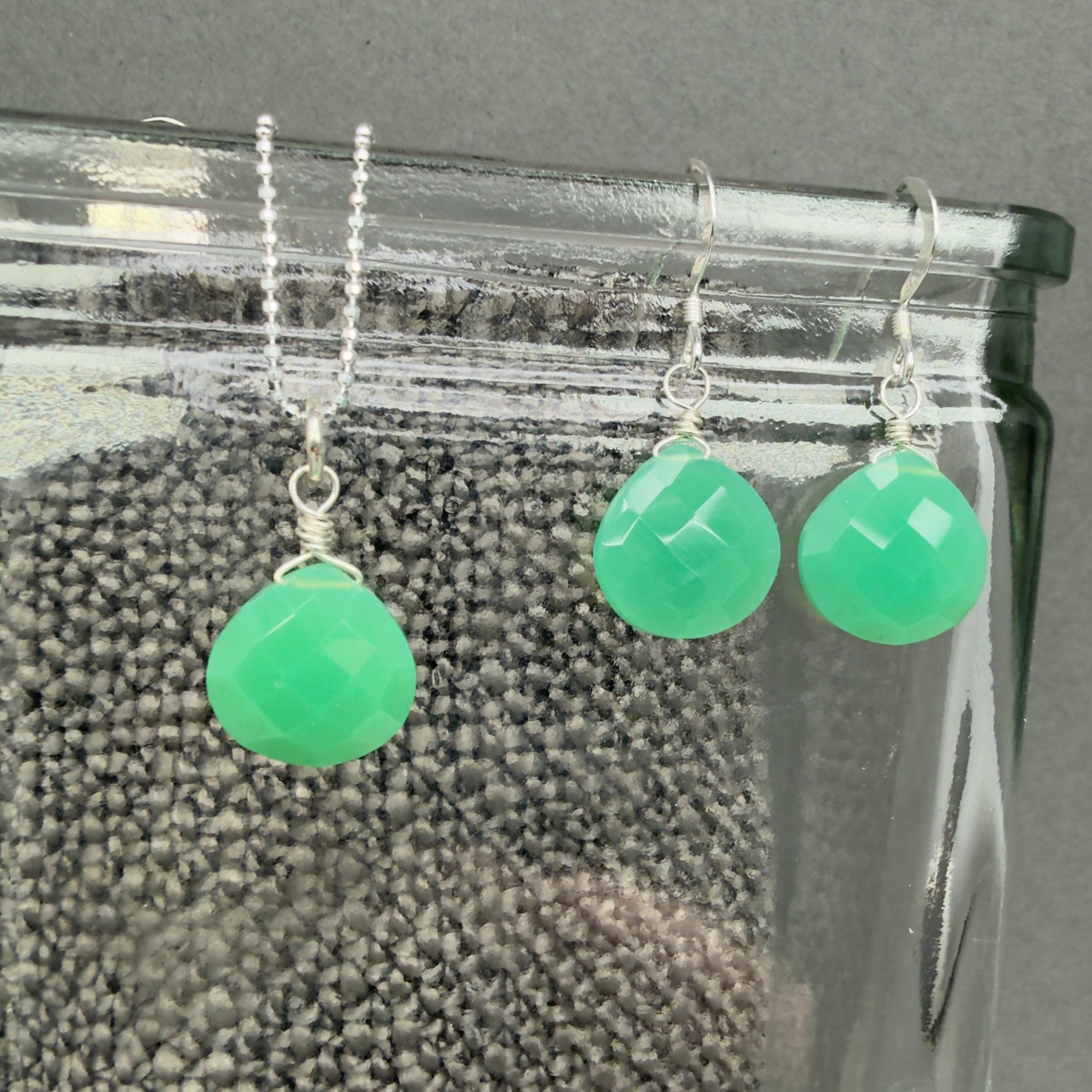 Chrysoprase Necklace and Earrings Set