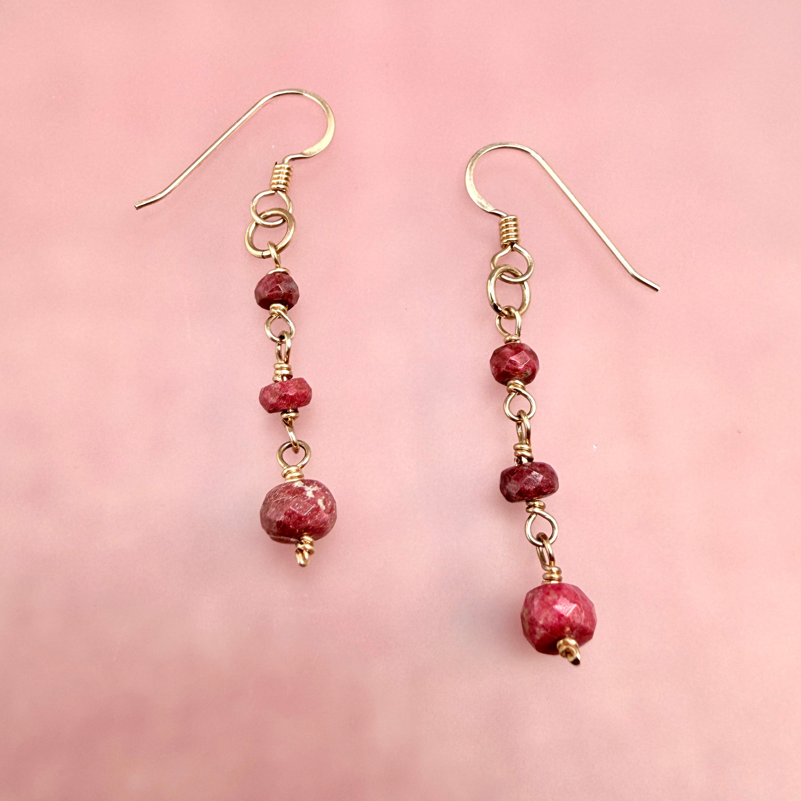 Thulite Earrings in gold