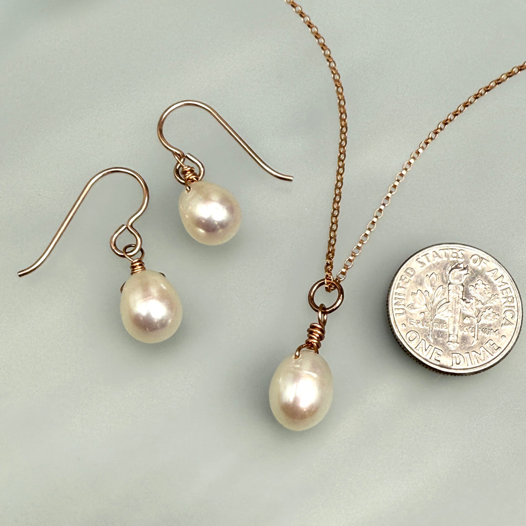 Pearls with Rose Gold Necklace and Earrings Set