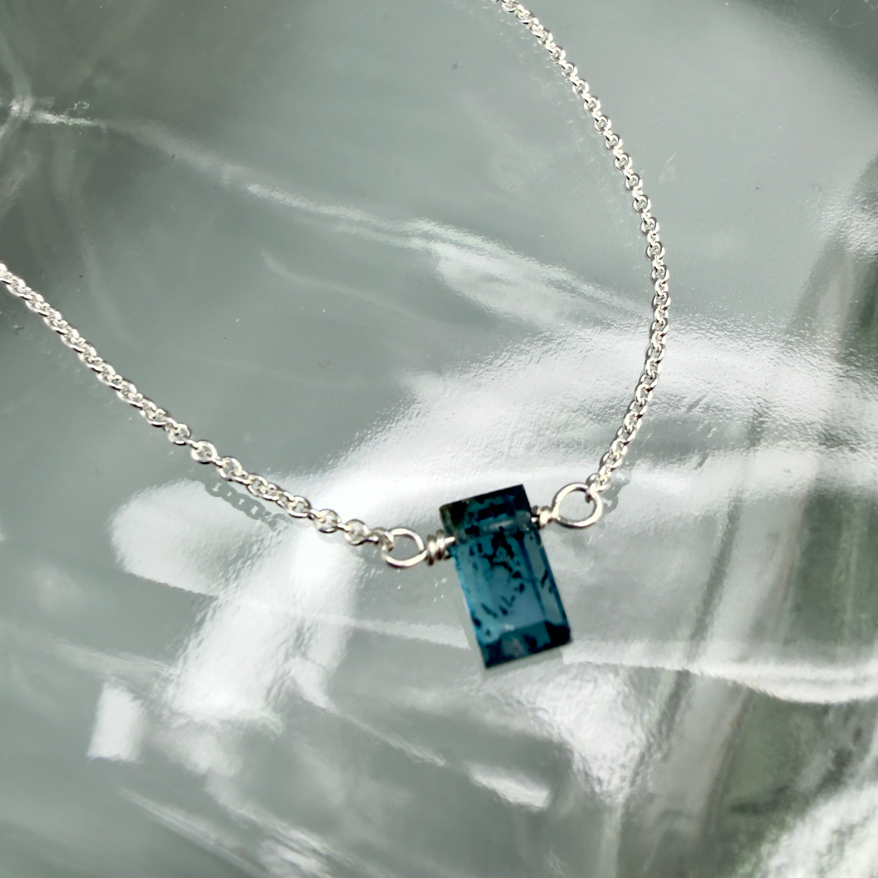 Moss Kyanite Chain Necklace