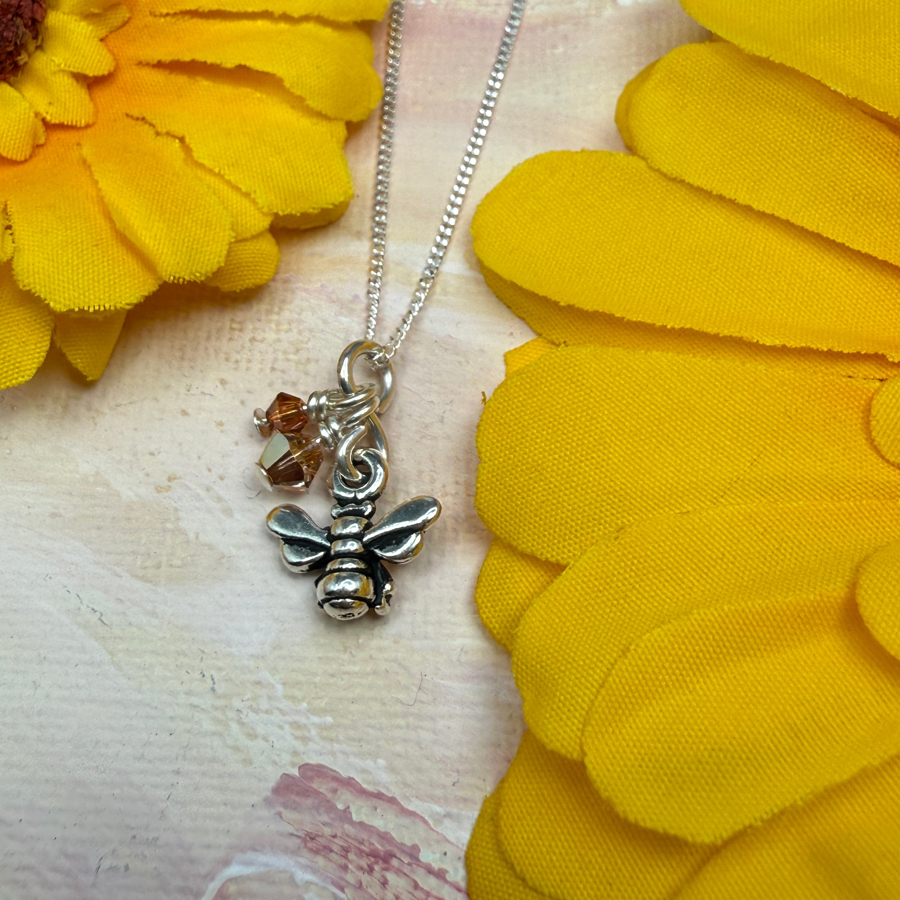 Small Honeybees Necklace and Earrings Set