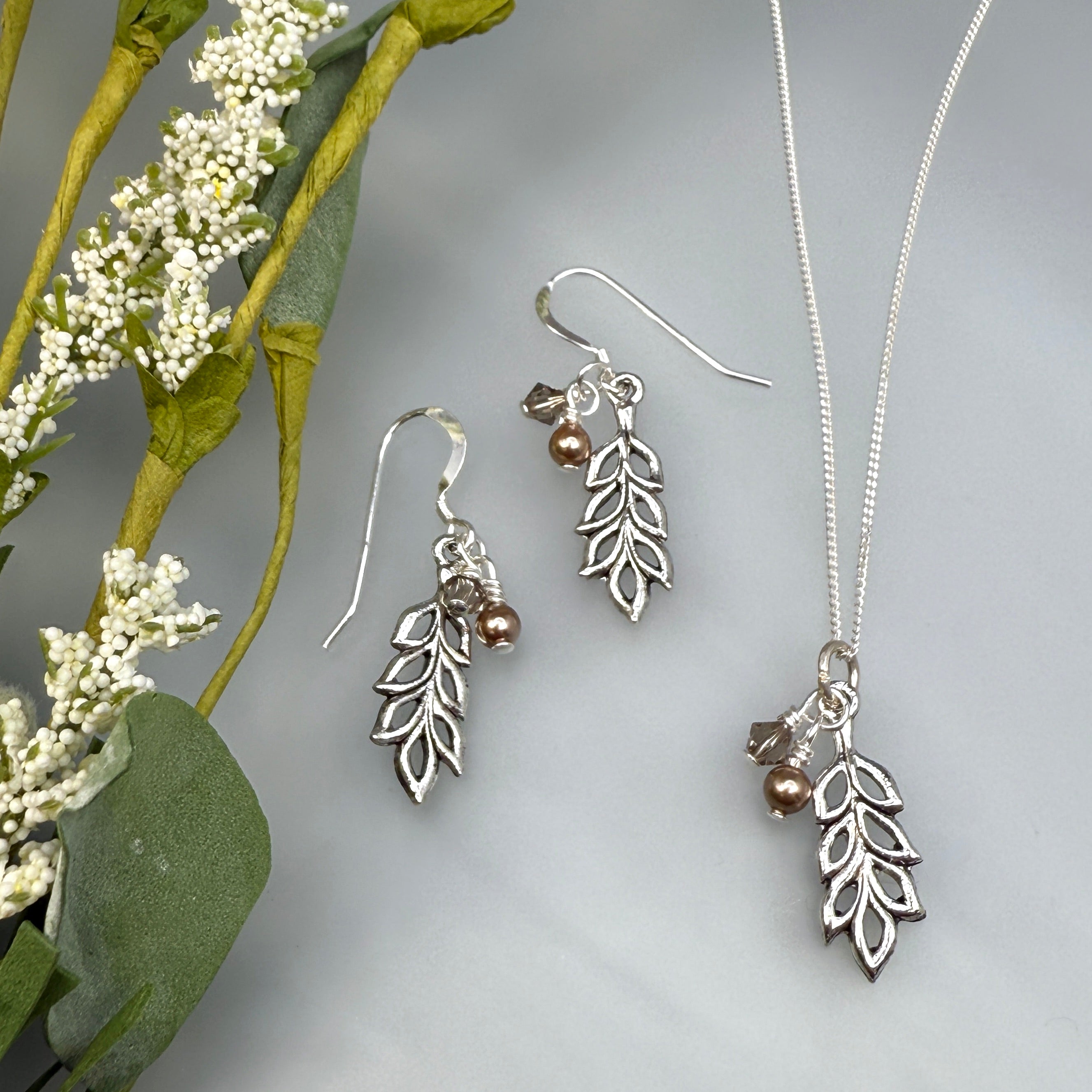 Open Leaf Chain Necklace