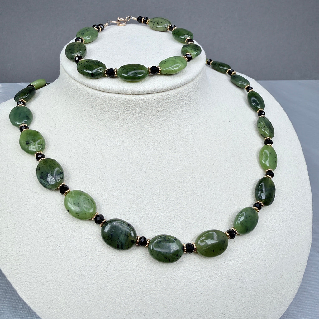 Jade with Black Necklace, Bracelet, Earrings - in gold