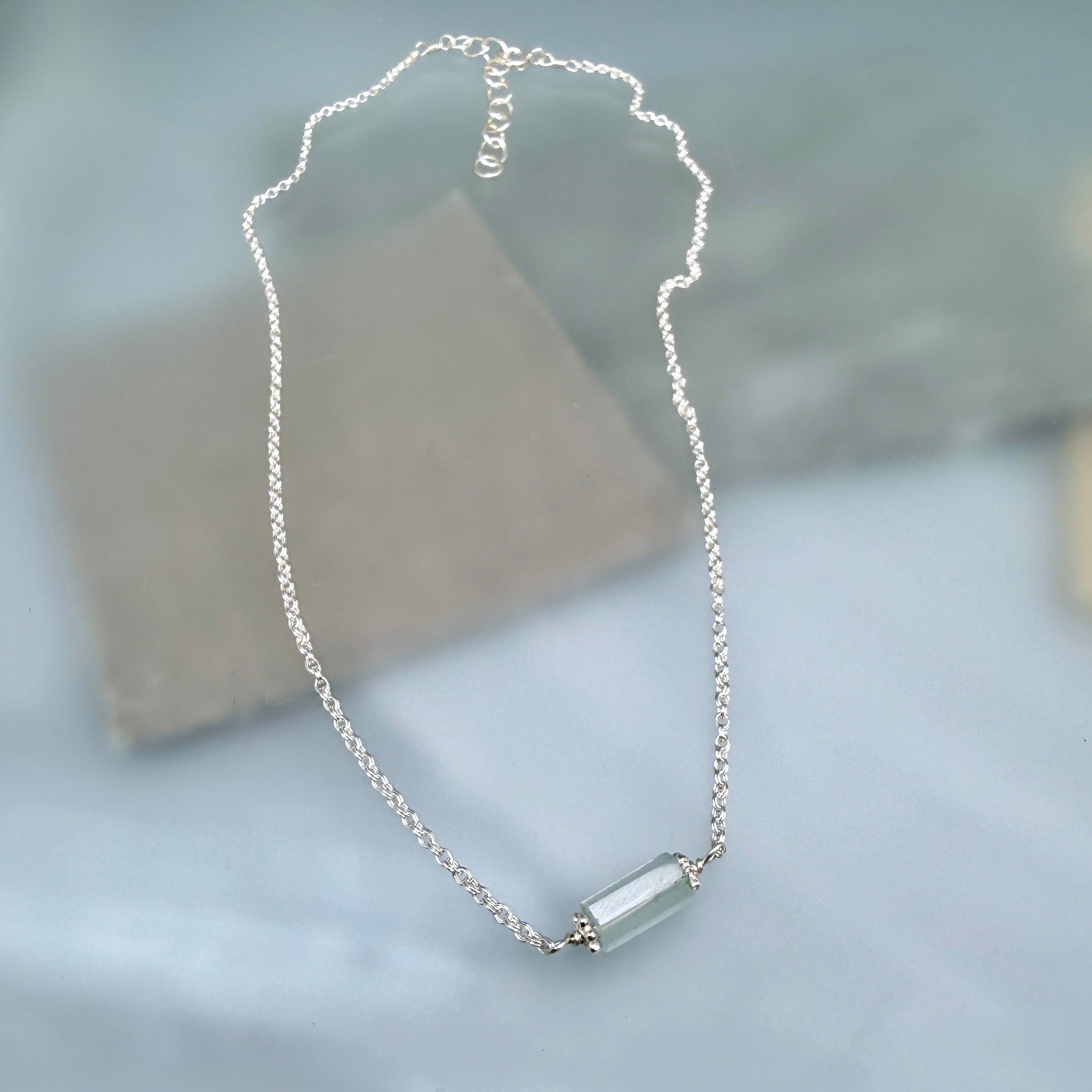 Aquamarine and silver necklace