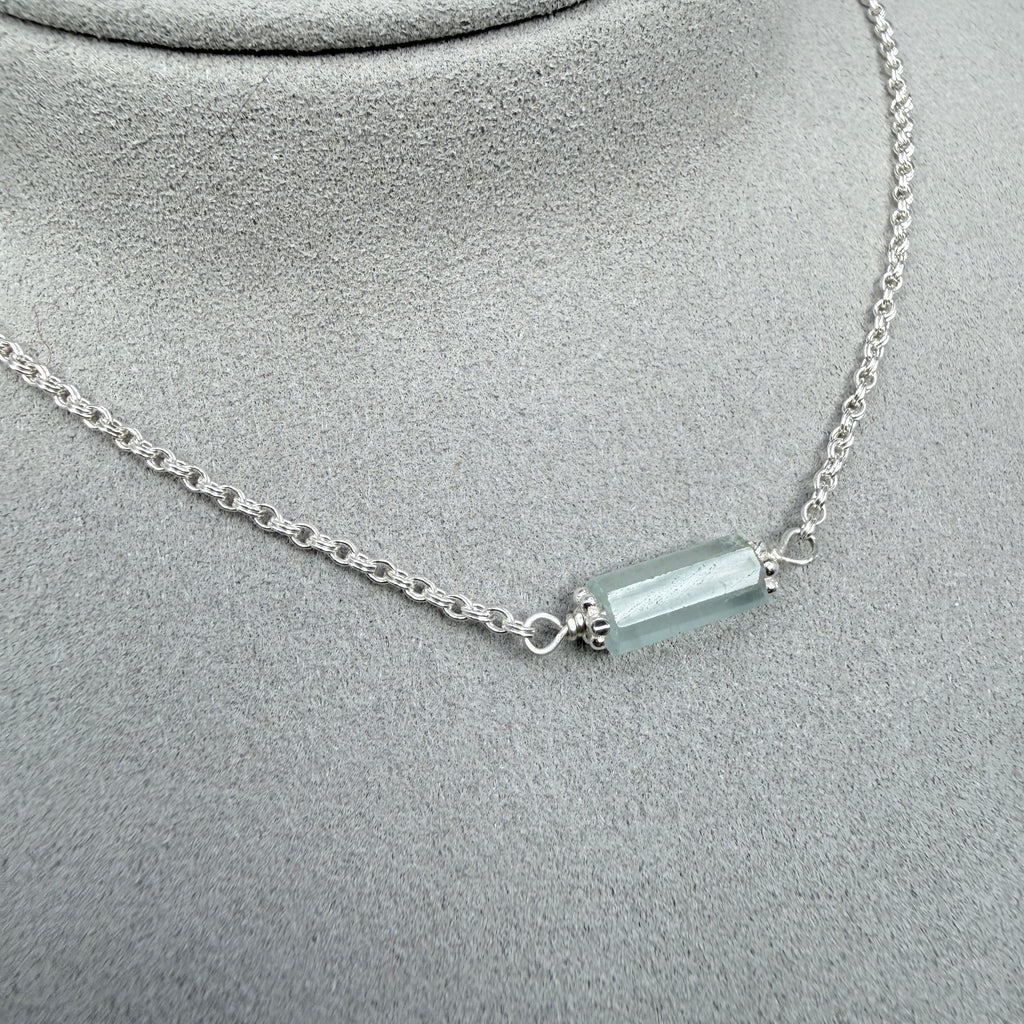 Aquamarine and silver necklace