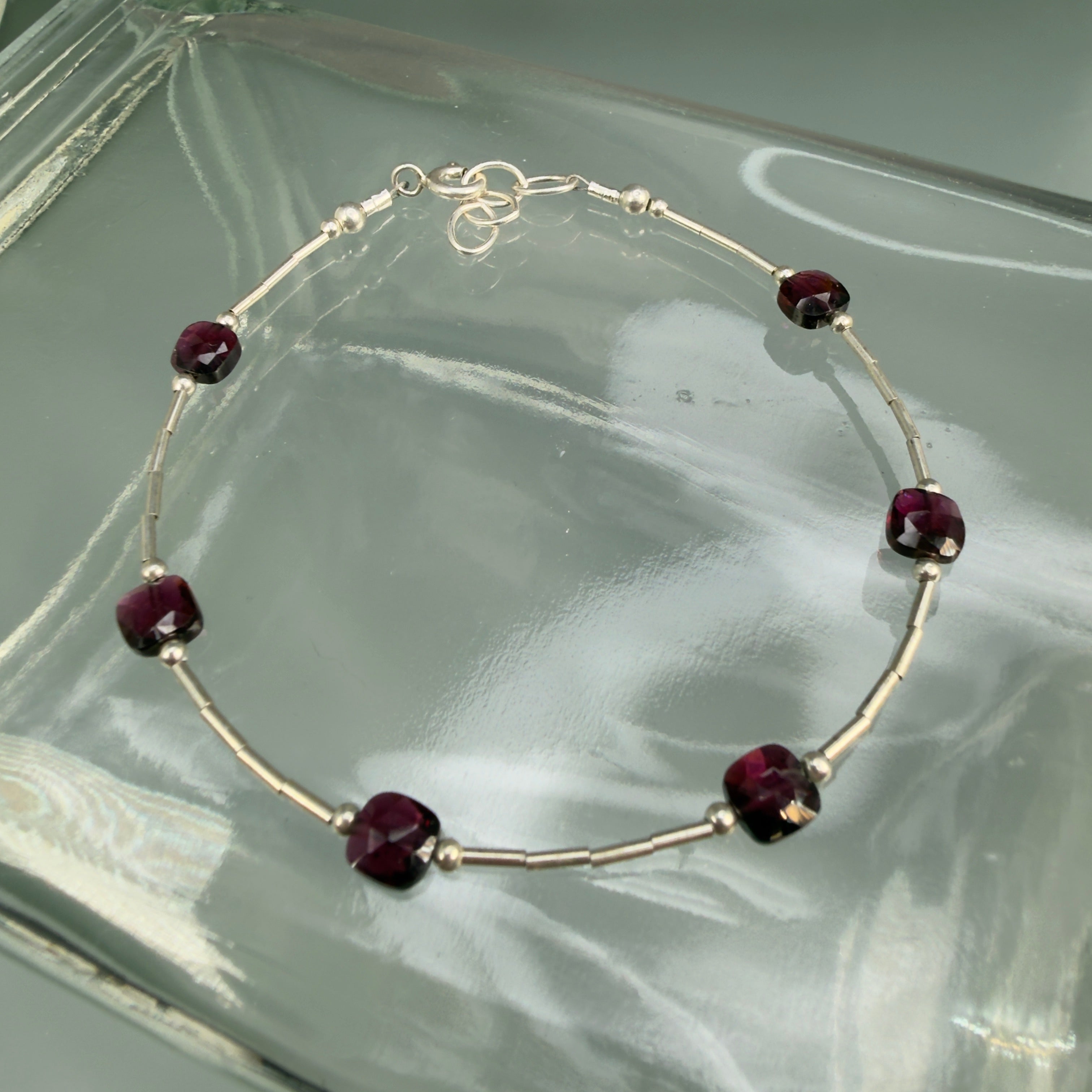 Garnet bracelet for Honi
